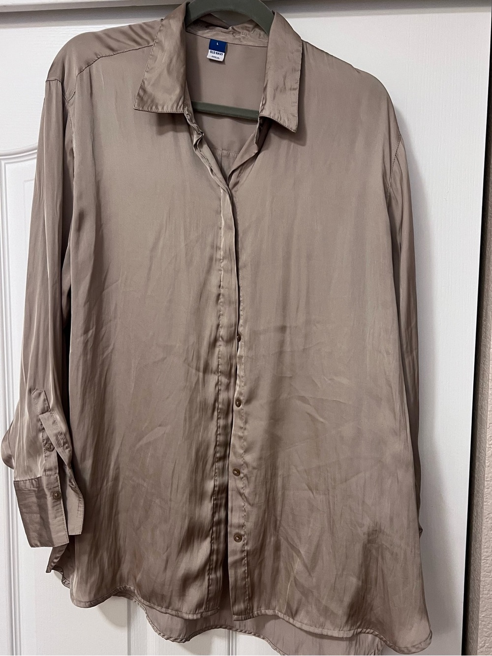 Old Navy women’s Satin Button-Up Shirt in Taupe - Picture 1 of 4